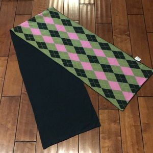 D&G scarf